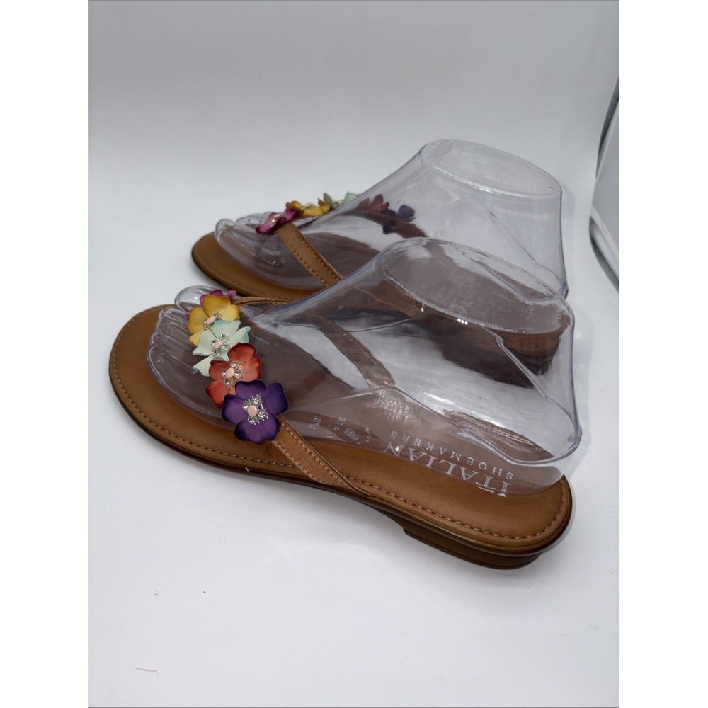 Italian Shoemakers Floral Thong Sandals, Size 8 - Picture 5 of 6